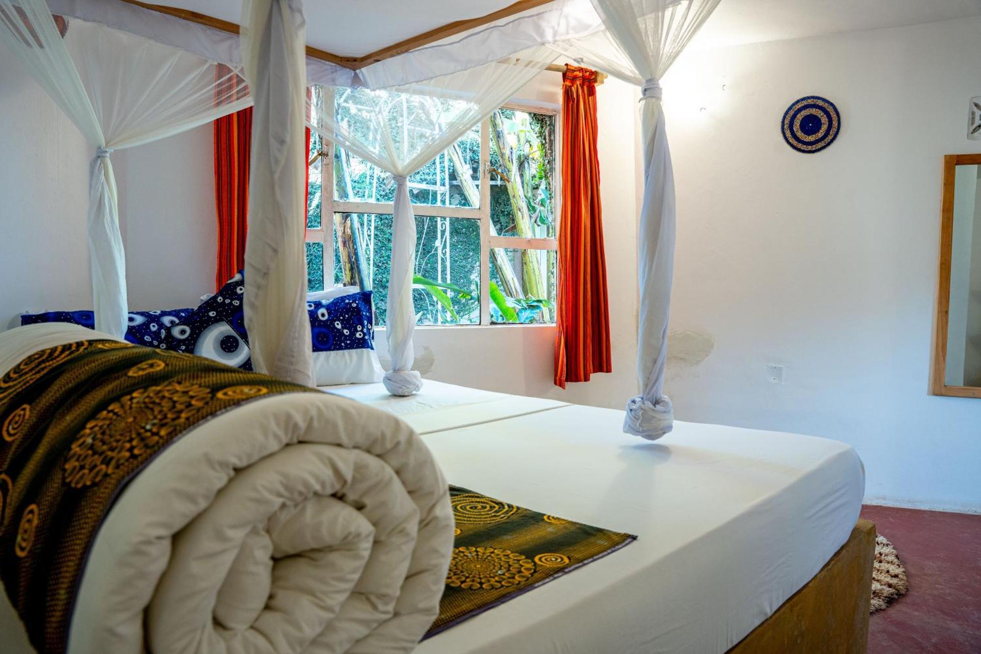 Dan Stam Hotel 아루샤 외부 사진