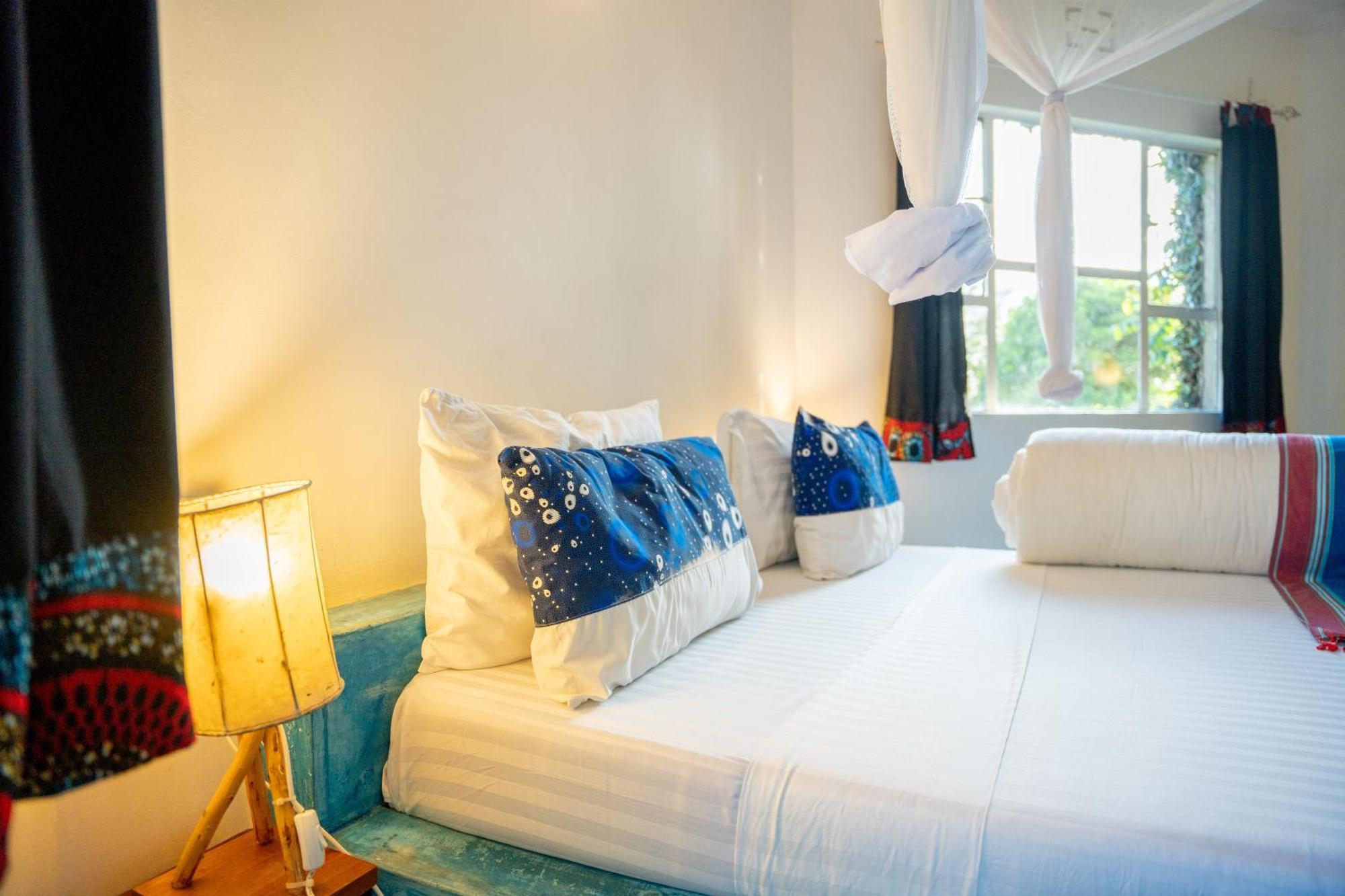 Dan Stam Hotel 아루샤 외부 사진