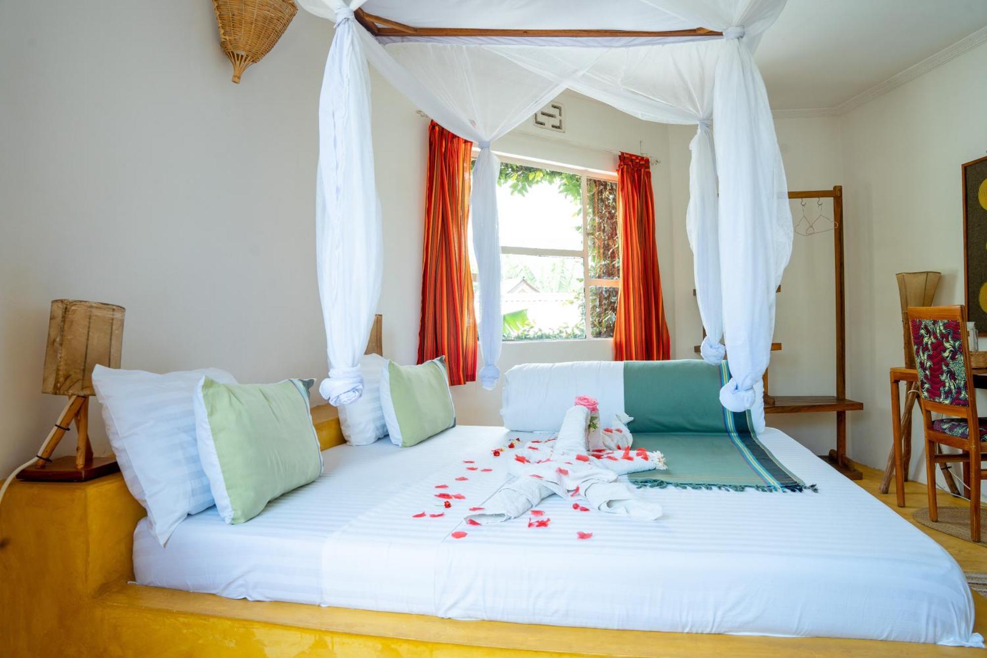 Dan Stam Hotel 아루샤 외부 사진