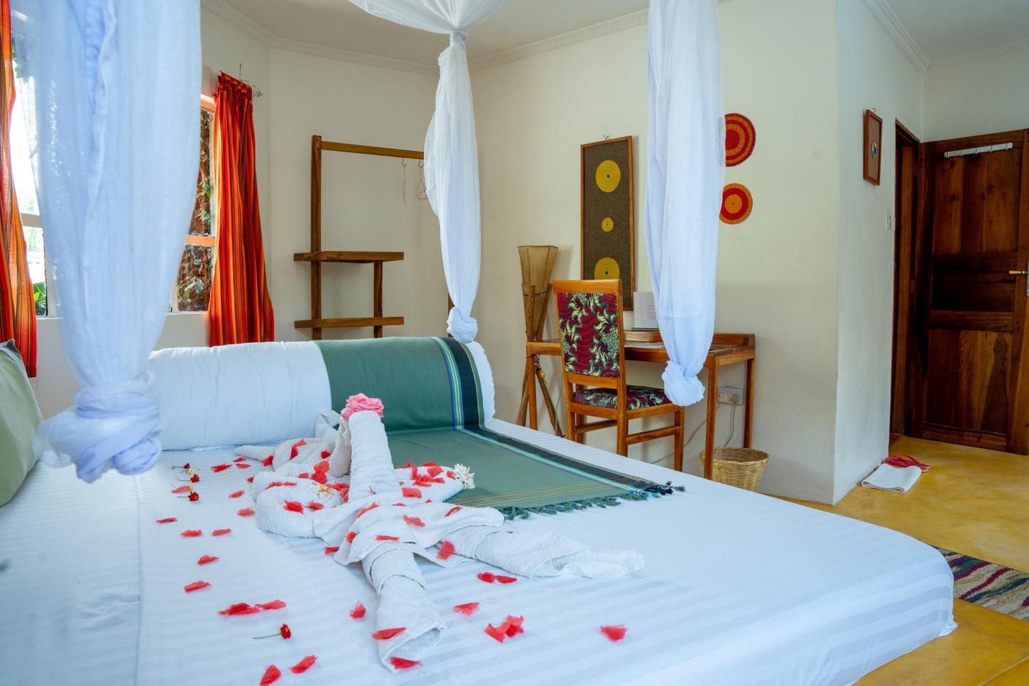 Dan Stam Hotel 아루샤 외부 사진