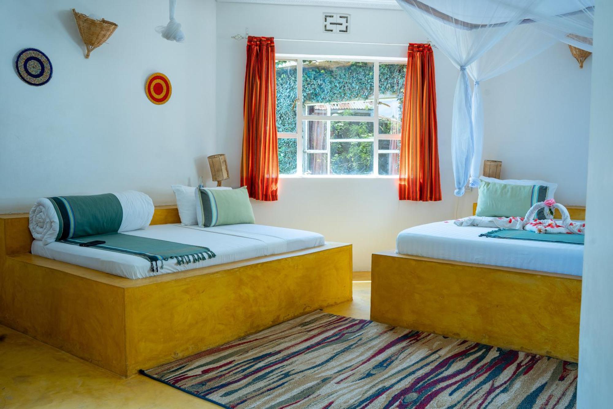 Dan Stam Hotel 아루샤 외부 사진